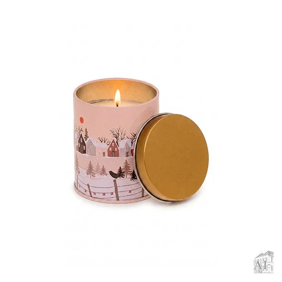 Det Gamle Apotek Tin Candle vonná svíčka sněhová 25 h