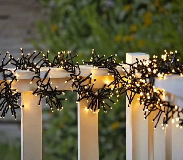 Det Gamle Apotek Lightchain LED řetěz 410 cm teplá bílá