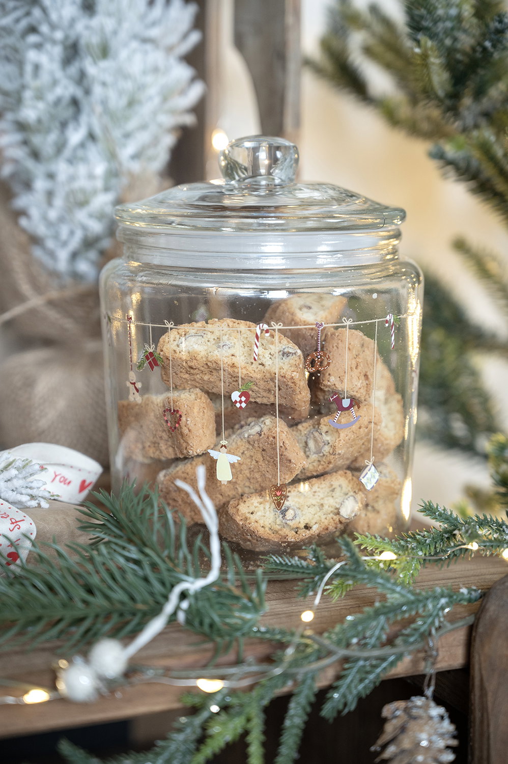 Det Gamle Apotek Glass jar skleněná dóza bílá 16 cm