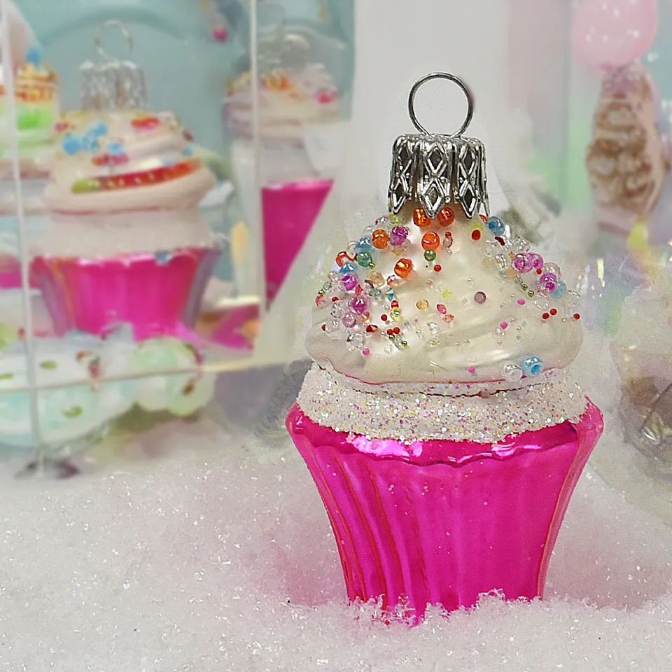 Vitbis Růžový muffin skleněná ozdoba 6 cm 1 ks