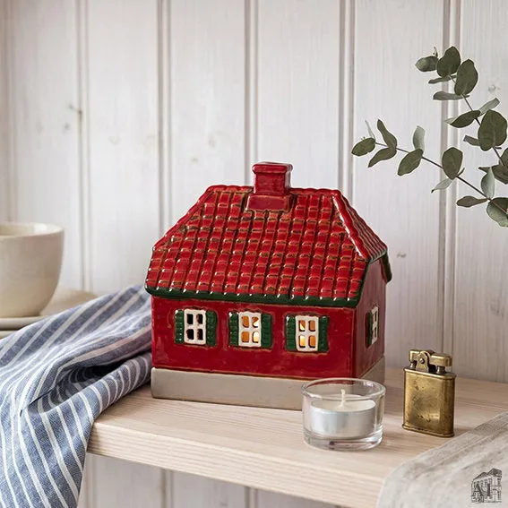 Det Gamle Apotek Red house for T-light domeček 13 cm
