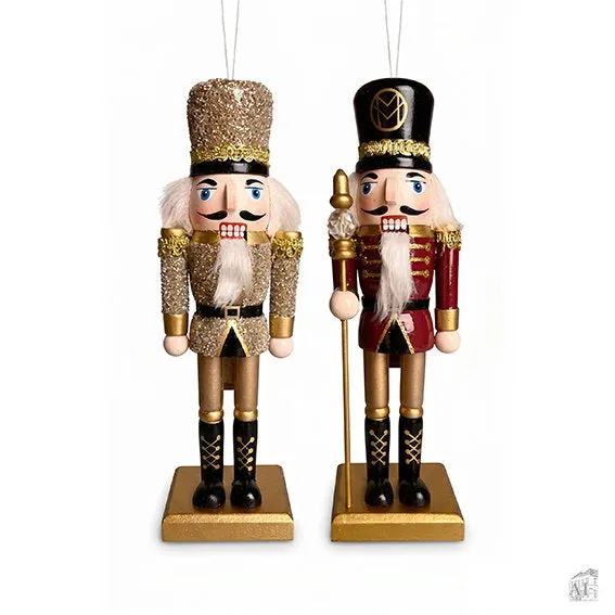Det Gamle Apotek Nutcrackers dřevění louskáčci červení 2 ks 24 cm