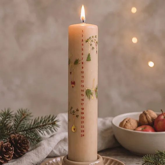 Det Gamle Apotek kalendářní svíčka 25 cm béžová