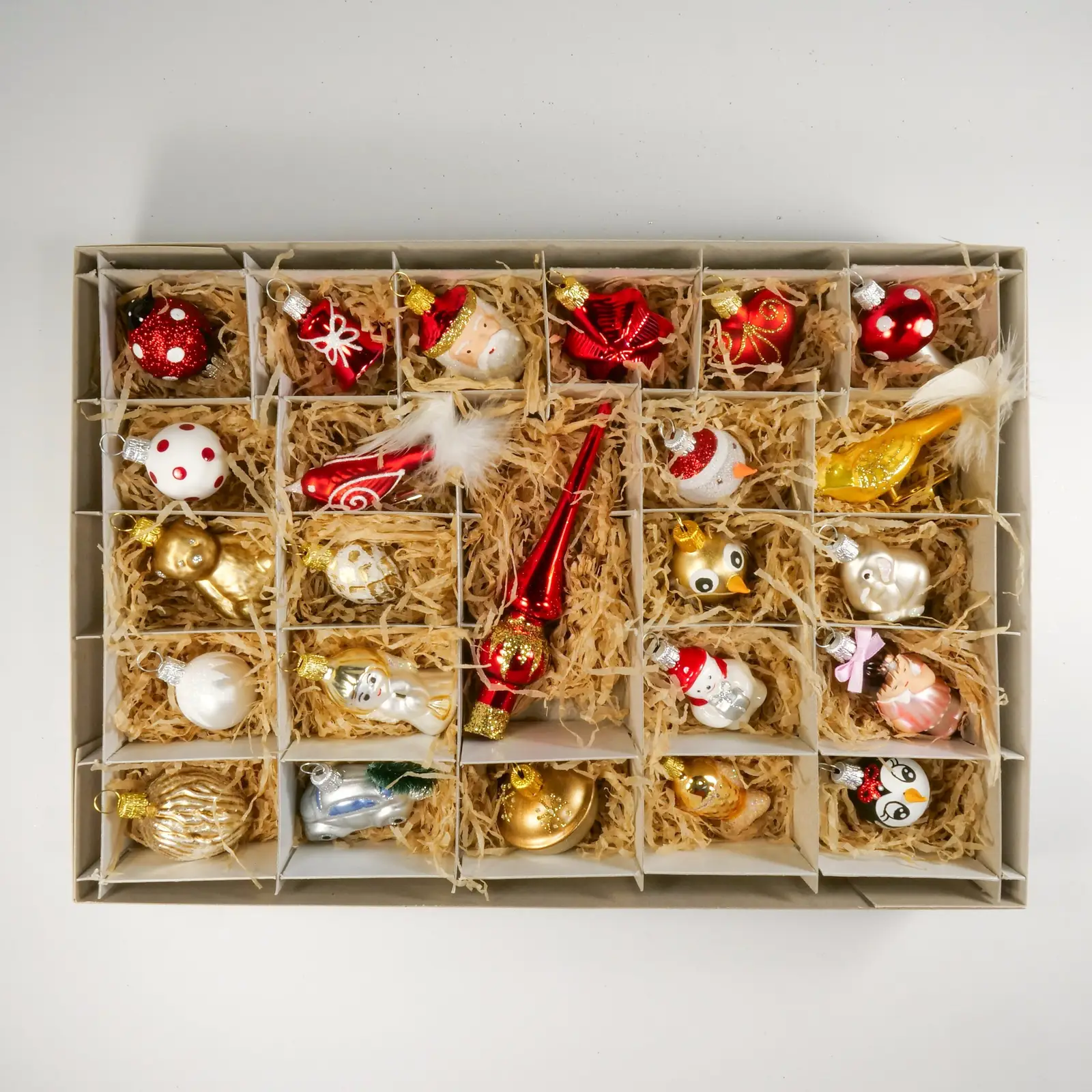 Vánoční ozdoby adventní kalendář barevný sortiment sada