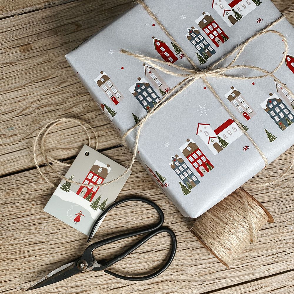 Det Gamle Apotek Winter City balicí papír 5 m zelený