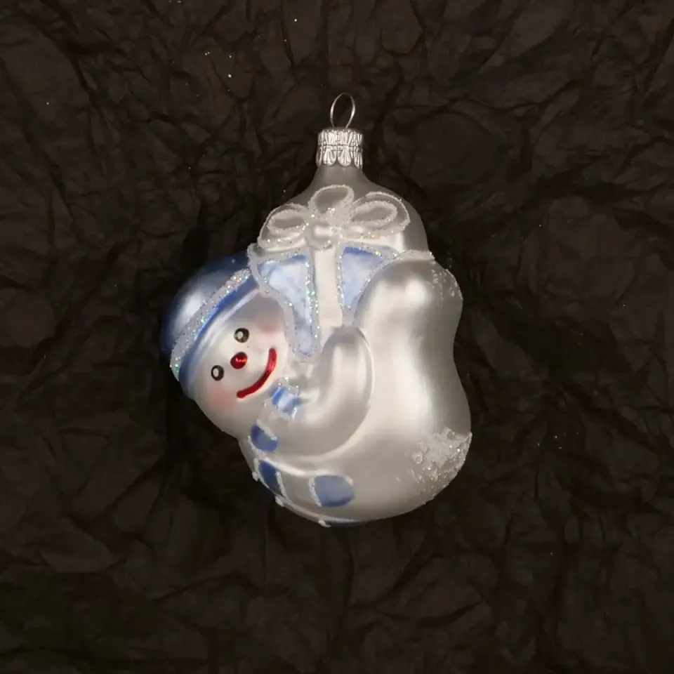 Vánoční ozdoby sněhulák s balíčkem vícebarevná figurka