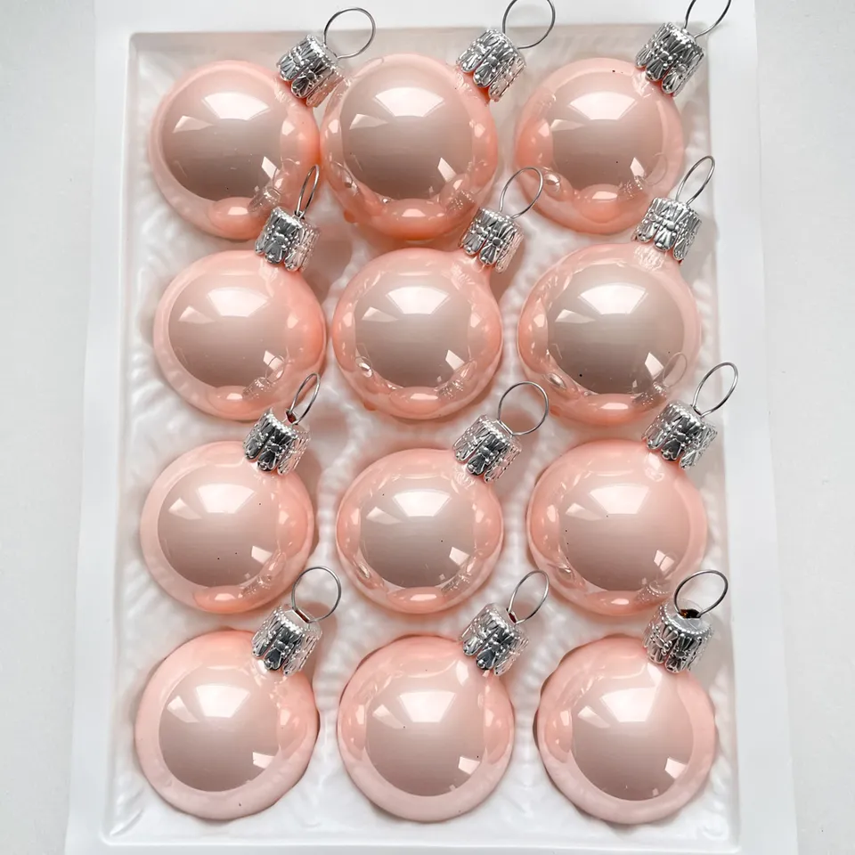 Vánoční ozdoby koule světle růžová porcelánová baňka