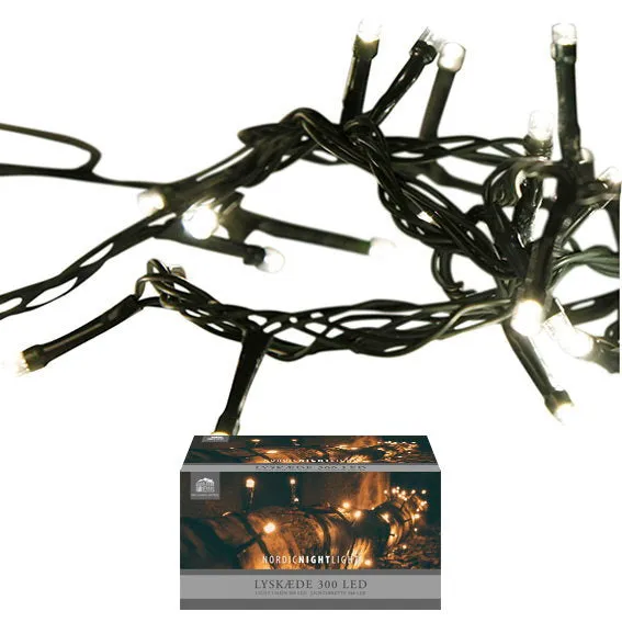 Det Gamle Apotek Lightchain 300 LED řetěz 29,9 m teplý