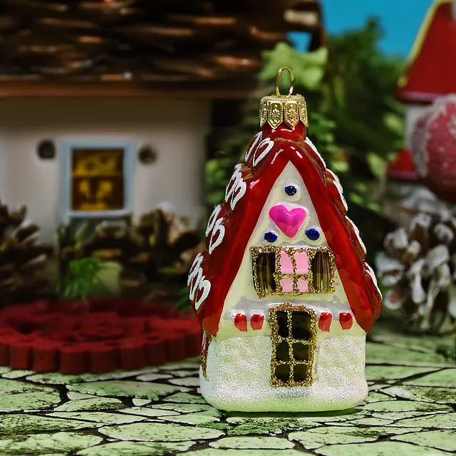 Vitbis Domek s červenou střechou baňka 10 cm