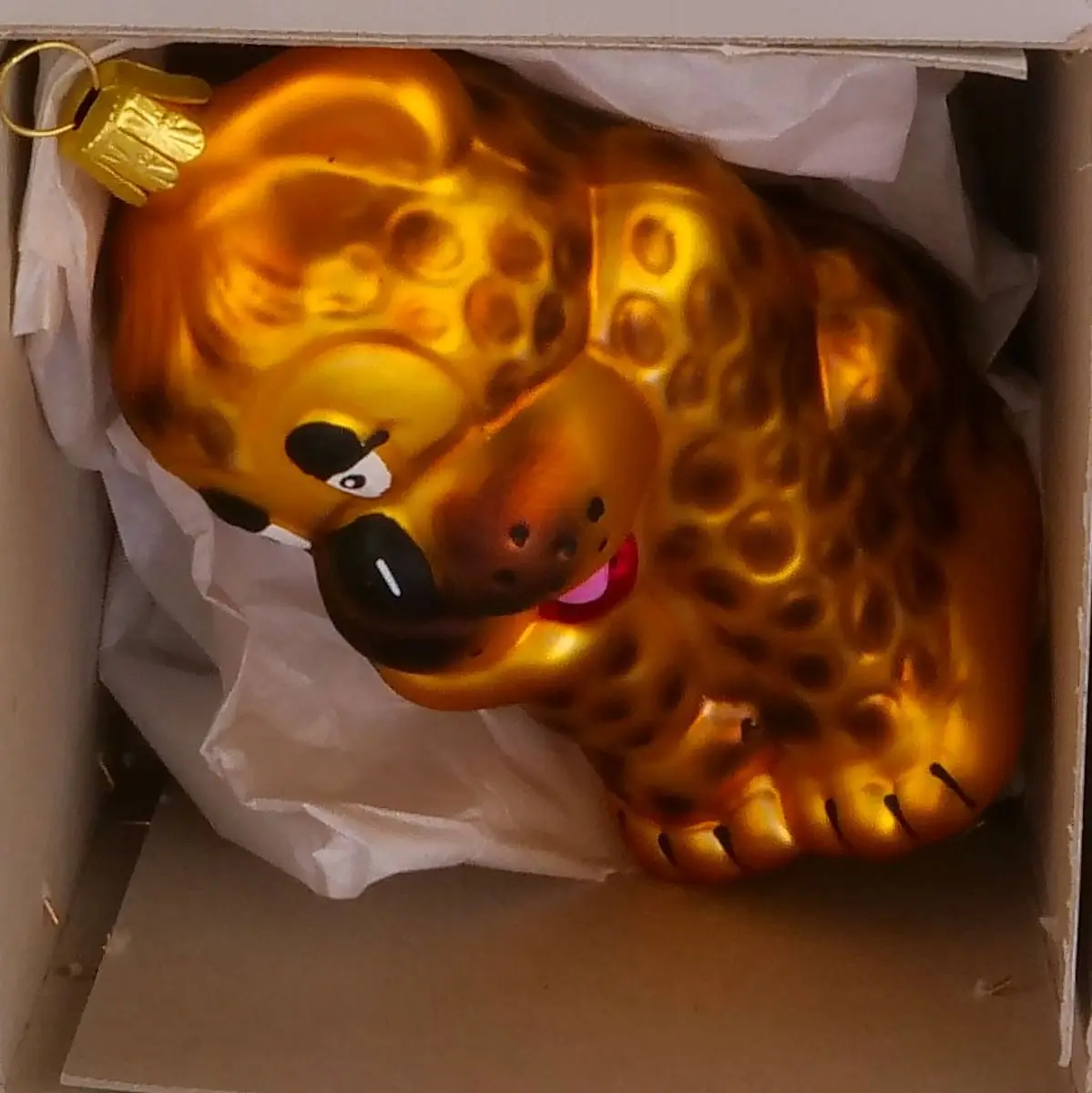 Vánoční ozdoby zlatá matná baňka gepard