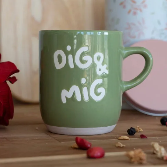 Det Gamle Apotek Mug with text hrnek zelený 9,5 cm