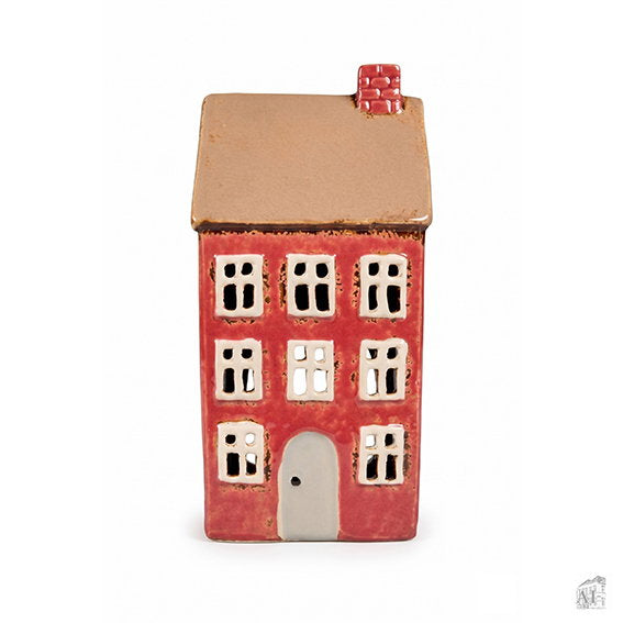 Det Gamle Apotek House svícen domeček červený 23 cm